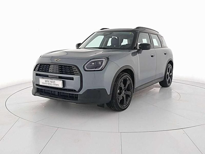 Smokey green Usata 2025 Mini Countryman Classic SUV | 35.900 € (Buon prezzo) - Immagine 1/4