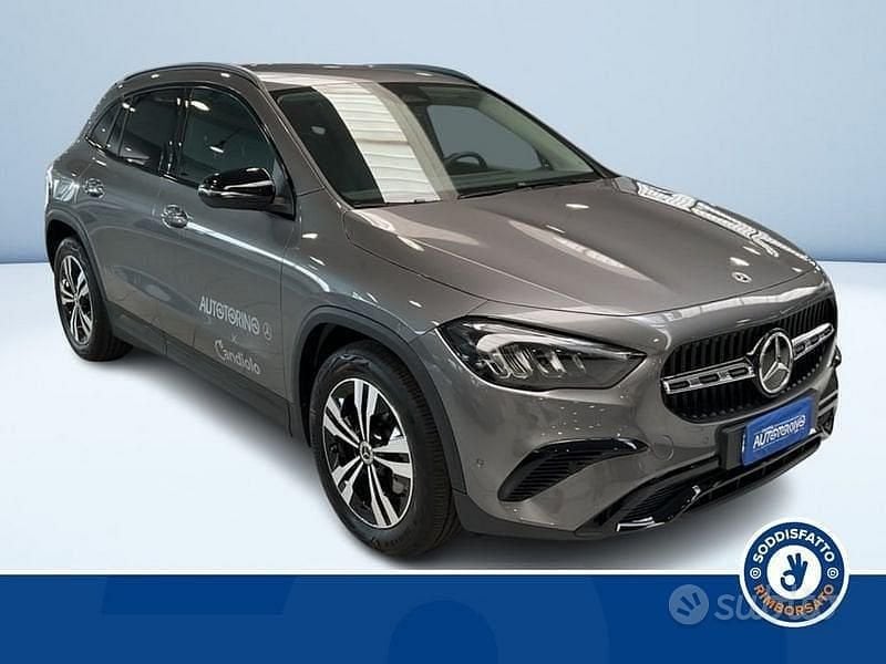 Usata Mercedes GLA200 Advanced Plus 150 CV (110 kW) 2025 Grigio SUV