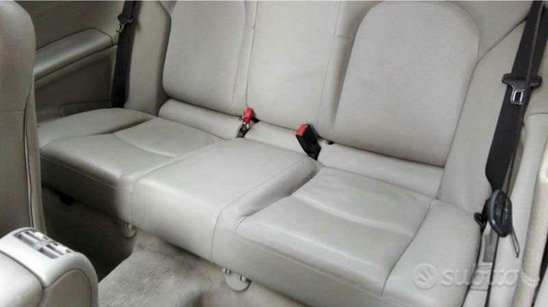 Usata Mercedes C220 Sport 143 CV (105 kW) 2002 Nero Coupé