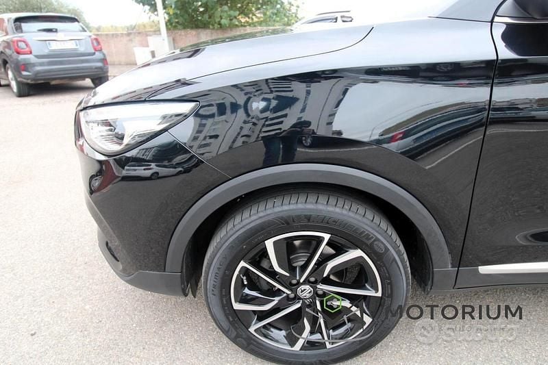 Usata MG ZS Luxury 111 CV (81 kW) 2023 Nero SUV
