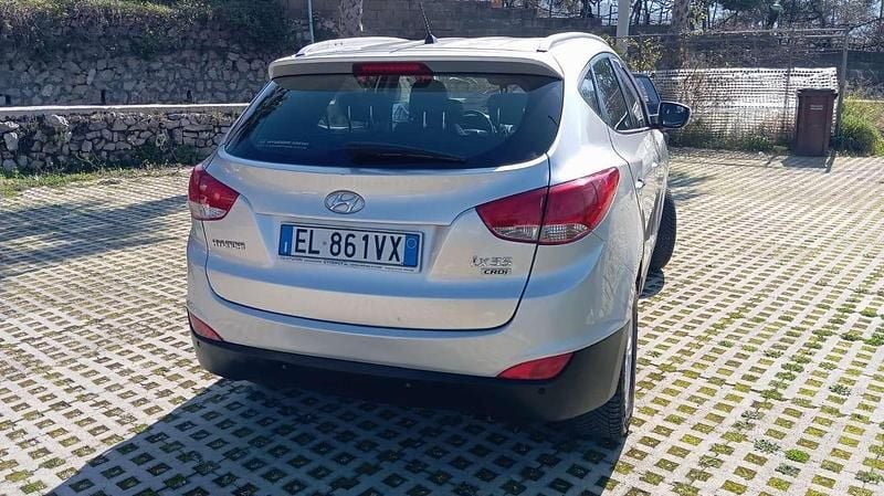Usata Hyundai ix35 Comfort 184 CV (135 kW) 2012 Grigio SUV