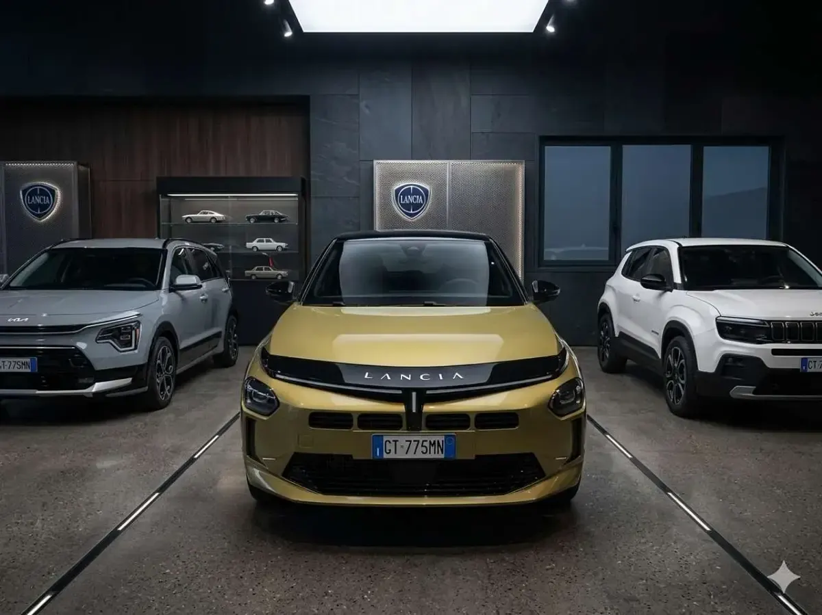 Usata Lancia Ypsilon 101 CV (74 kW) 2024 Oro Utilitaria