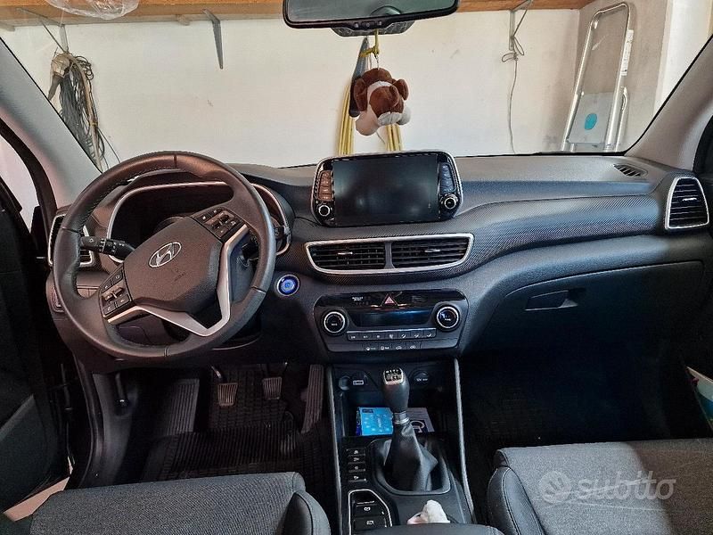 Usata Hyundai Tucson 136 CV (100 kW) 2019 Marrone SUV