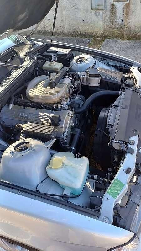 Usata BMW 318 Cabriolet Efficient Dynamics 116 CV (85 kW) 1996 Argento Cabrio