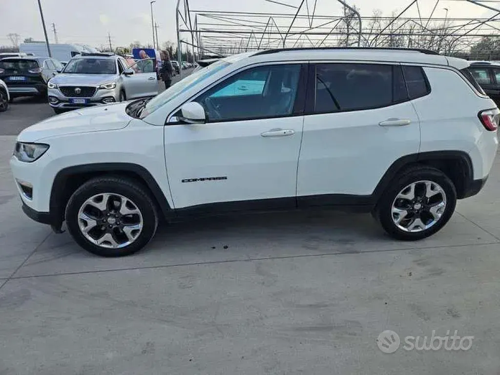 Usata Jeep Compass Limited 140 CV (102 kW) 2018 Bianco SUV