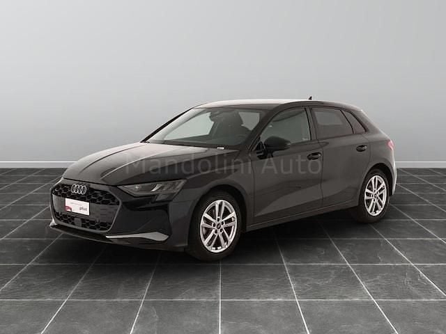 Usata Audi A3 Advanced 116 CV (85 kW) 2025 Nero Berlina