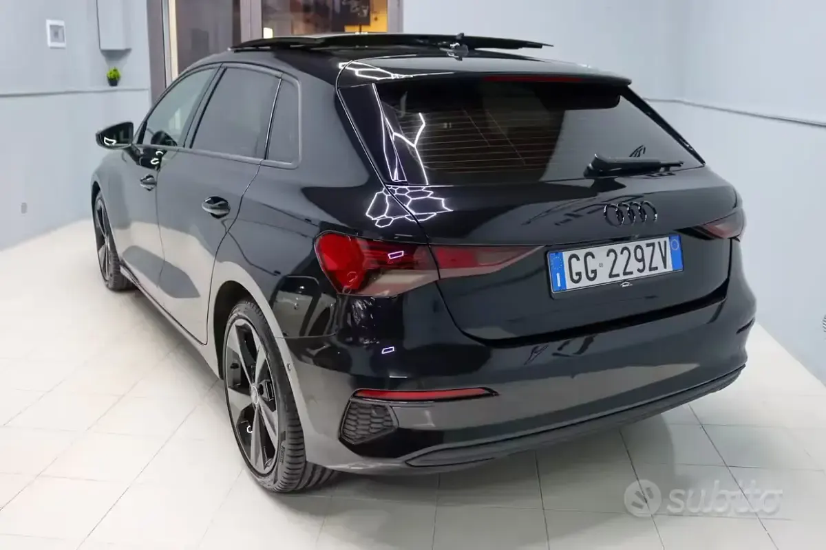 Usata Audi A3 Black Edition 116 CV (85 kW) 2021 Nero Berlina