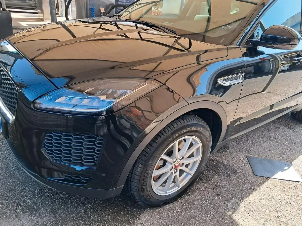 Usata Jaguar E-Pace 150 CV (110 kW) 2019 Nero SUV