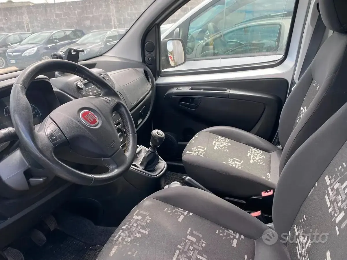 Usata Fiat Qubo Dynamic 77 CV (56 kW) 2012 Grigio Monovolume