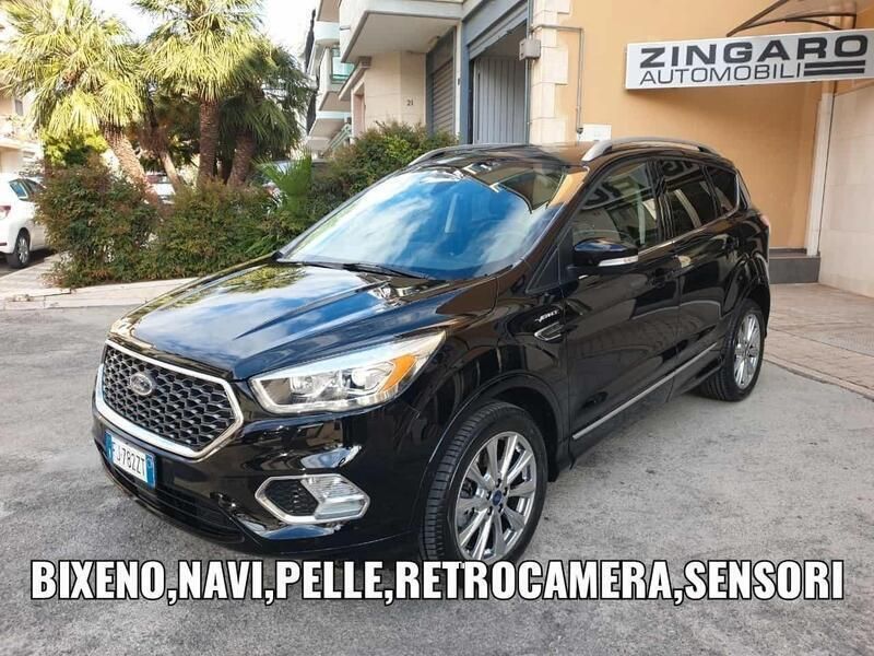 Usata Ford Kuga Vignale 150 CV (110 kW) 2017 Nero SUV