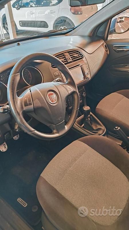 Usata Fiat Bravo 105 CV (77 kW) 2013 Grigio Utilitaria
