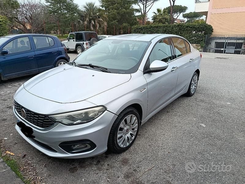 Usata Fiat Tipo 2016 Grigio Berlina