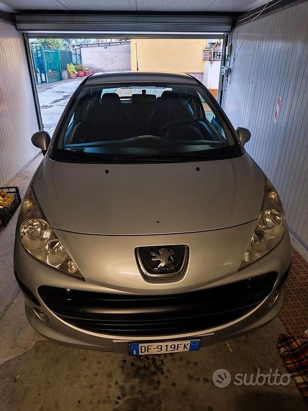 Usata Peugeot 207 70 CV (51 kW) 2006 Berlina
