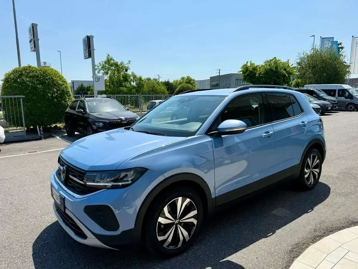 Usata VW T-Cross Edition 116 CV (85 kW) 2024 Blu/azzurro SUV