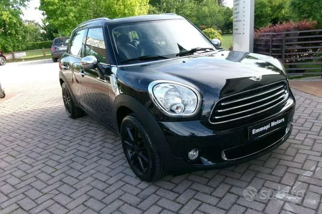 Usata Mini Cooper Countryman 122 CV (89 kW) 2011 Nero SUV