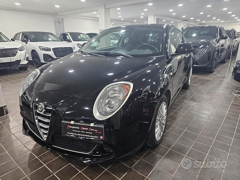 Usata Alfa Romeo MiTo Distinctive 120 CV (88 kW) 2015 Nero Utilitaria