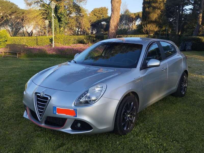 Usato 2013 Alfa Romeo Giulietta 2.0 Diesel 170 CV (10.800 €)