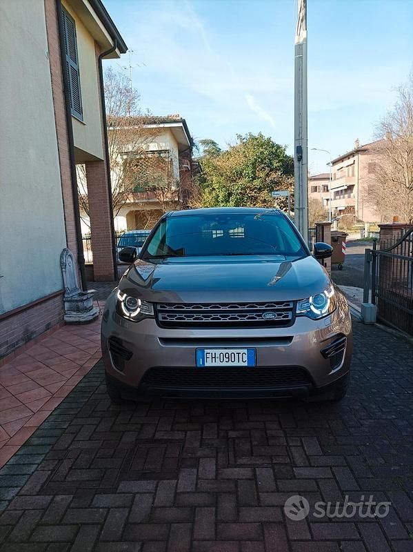Usata Land Rover Discovery Sport HSE 150 CV (110 kW) 2017 Marrone SUV