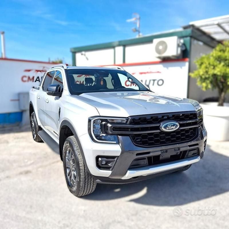 Usata Ford Ranger Wildtrack 241 CV (177 kW) 2023 Gray Pick-up