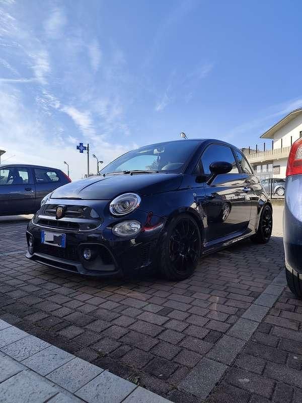 Usata Abarth 595 140 CV (102 kW) 2016 Nero Utilitaria