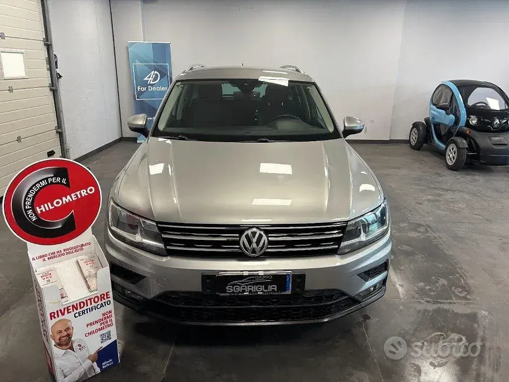 Usata VW Tiguan Sport 116 CV (85 kW) 2019 Grigio SUV