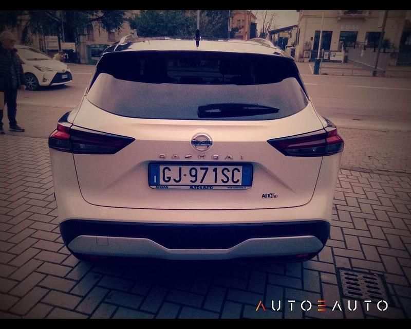 Usata Nissan Qashqai 140 CV (102 kW) 2022 Bianco SUV