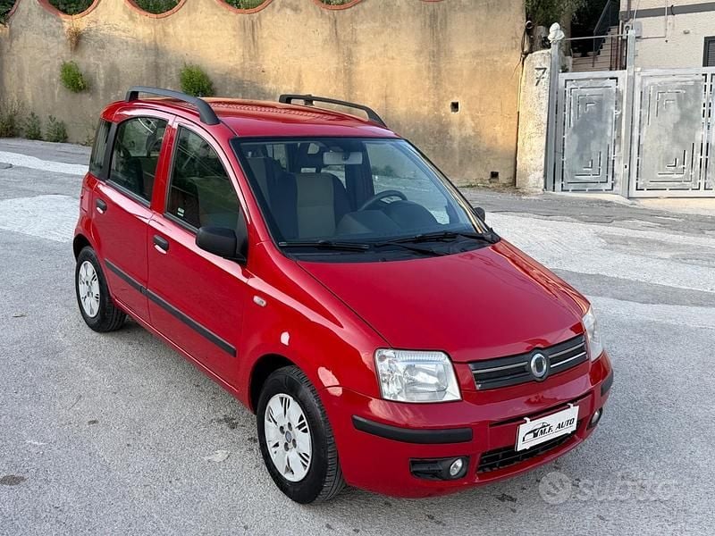 Usata Fiat Panda Emotion 59 CV (43 kW) 2009 Rosso Utilitaria