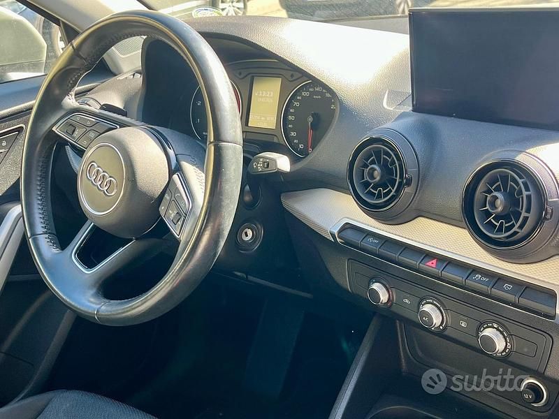 Usata Audi Q2 190 CV (139 kW) 2017 Grigio SUV