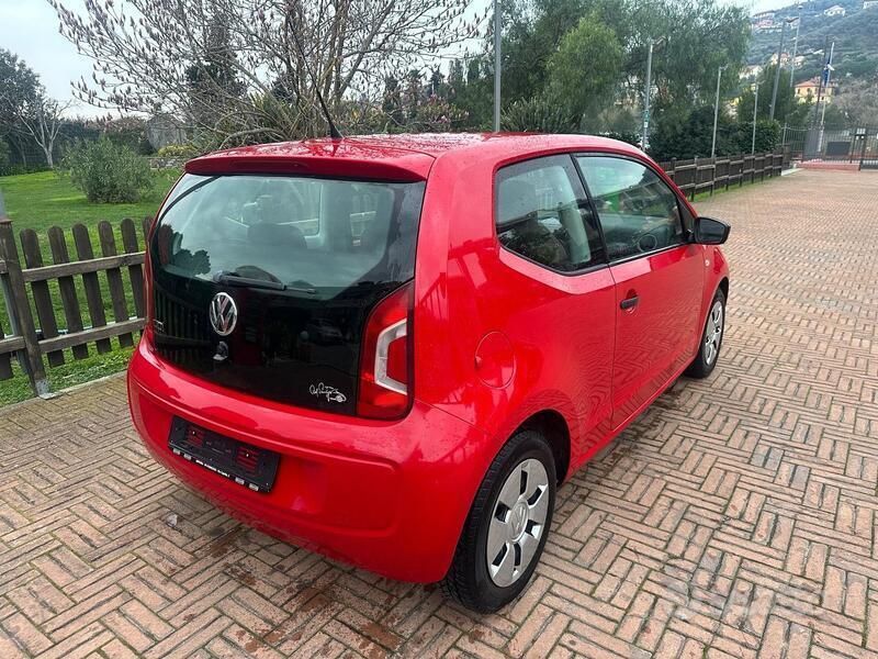 Usata VW up! take up! 75 CV (55 kW) 2012 Rosso Utilitaria