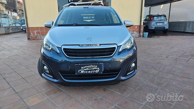 Usata Peugeot 108 Allure 69 CV (50 kW) 2016 Blu Berlina