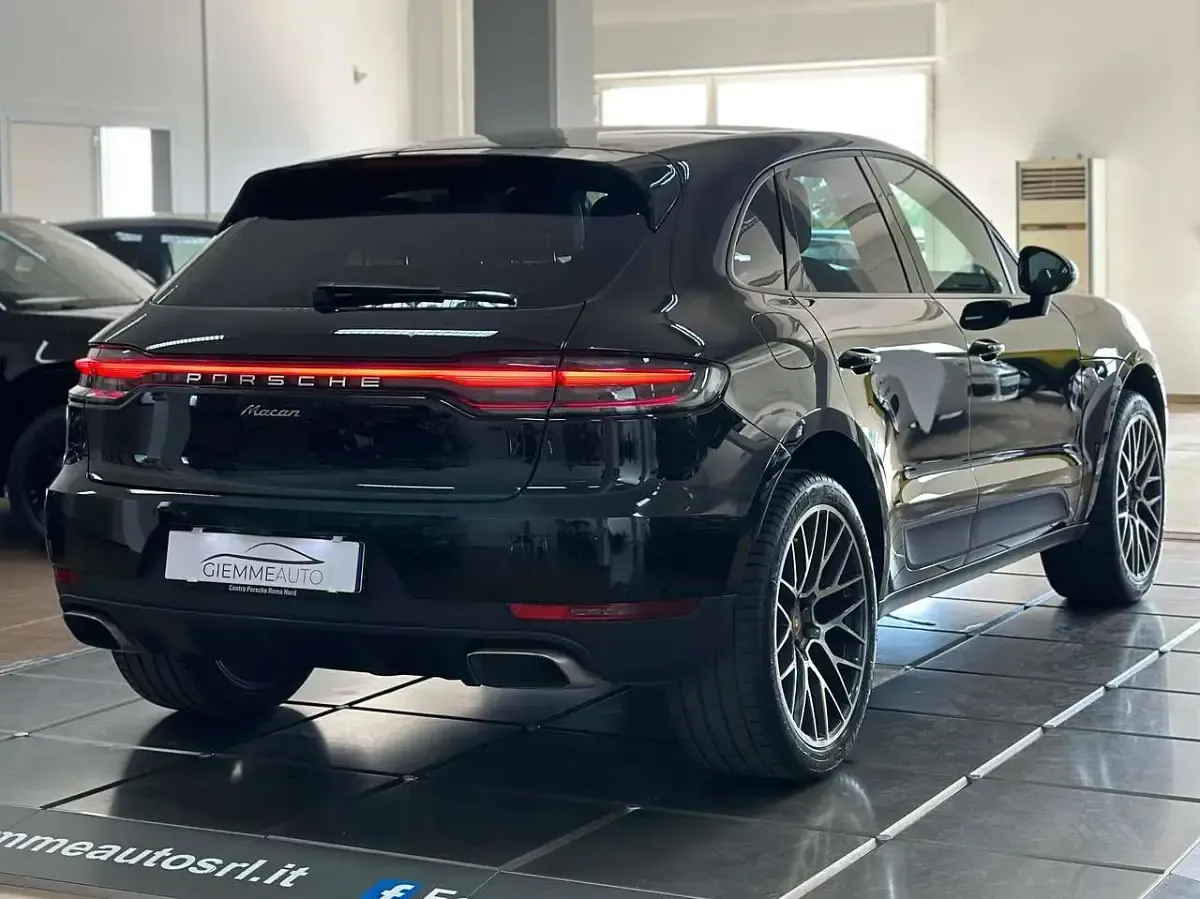 Usata Porsche Macan 245 CV (180 kW) 2021 Nero SUV
