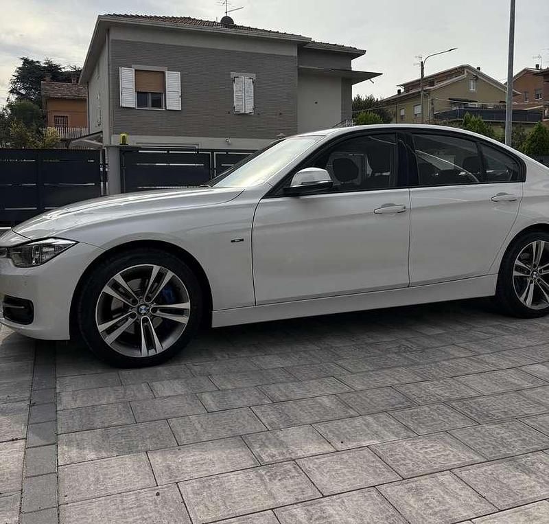 Usata BMW 320 M Sport 184 CV (135 kW) 2012 Berlina