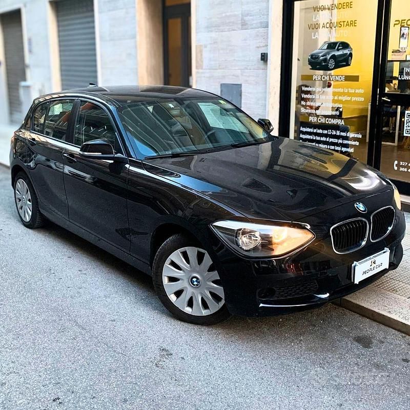 Nero Usata 2012 BMW 116 Efficient Dynamics Due volumi | 4800 € - Immagine 1/4