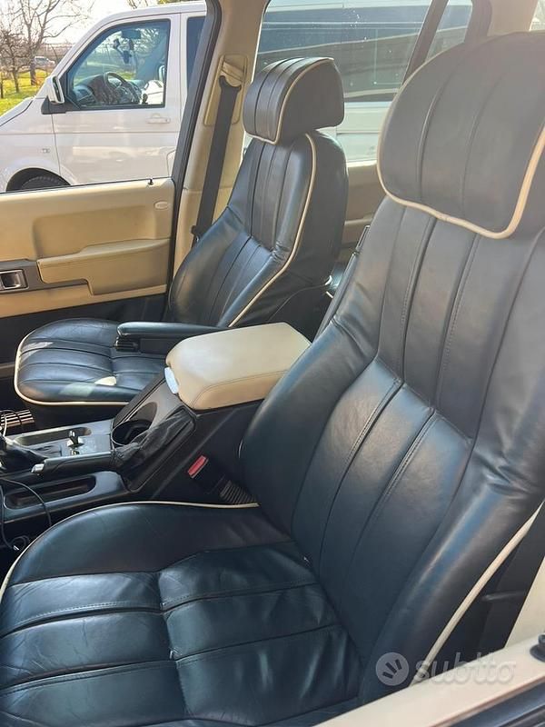 Usata Land Rover Range Rover 177 CV (130 kW) 2003 Grigio SUV