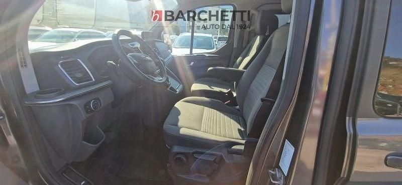 Usata Ford Tourneo 131 CV (96 kW) 2022 Magnetic Monovolume