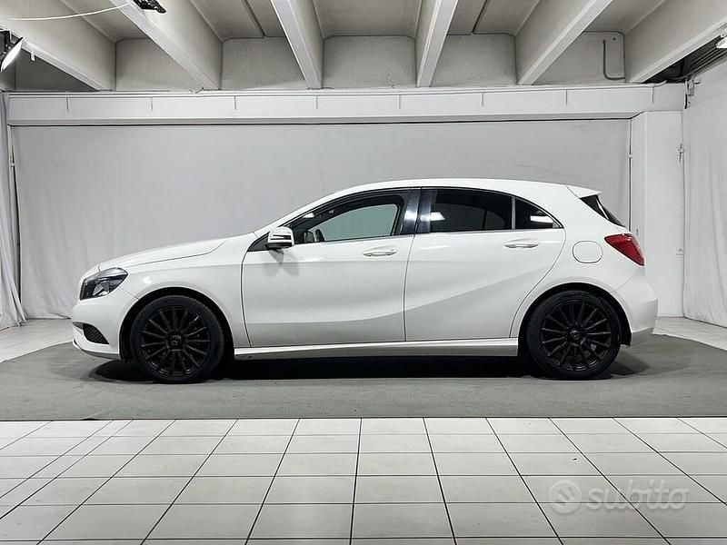Usata Mercedes A200 136 CV (100 kW) 2012 Bianco Berlina