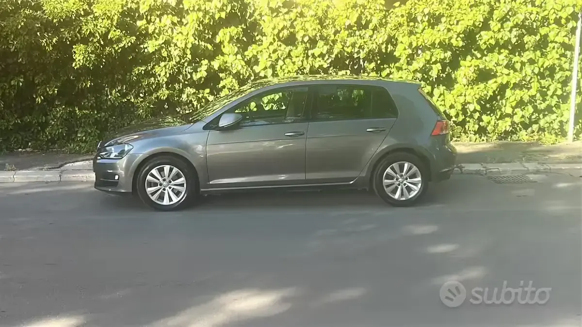 Usata VW Golf VII 105 CV (77 kW) 2013 Grigio Berlina