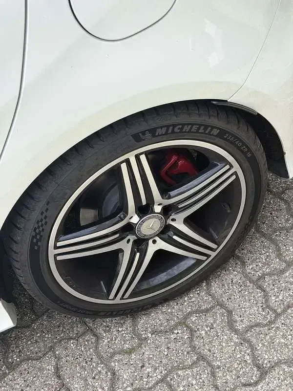 Usata Mercedes A250 211 CV (155 kW) 2012 Bianco Utilitaria