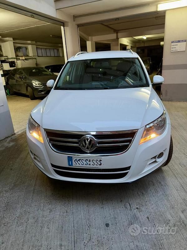 Usata VW Tiguan 140 CV (102 kW) 2011 Bianco SUV