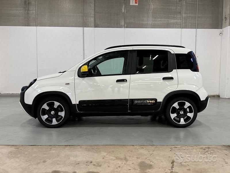 Usata Fiat Panda S 70 CV (51 kW) 2025 Bianco Utilitaria
