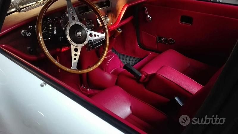 Usata Triumph Spitfire 1970 Bianco Cabrio