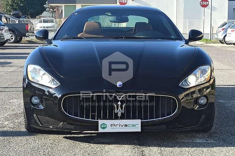 Usata Maserati Granturismo 405 CV (297 kW) 2008 Nero Coupé