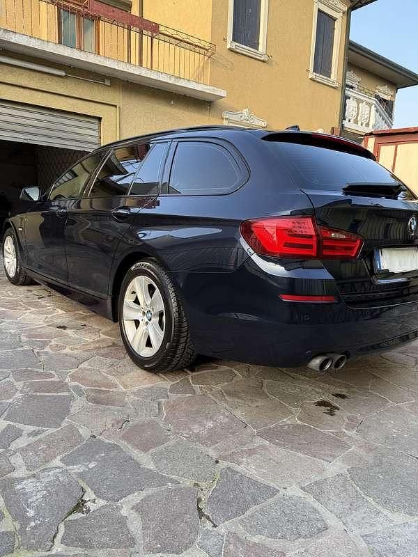 Usata BMW 530 Comfort Edition 245 CV (180 kW) 2010 Station wagon