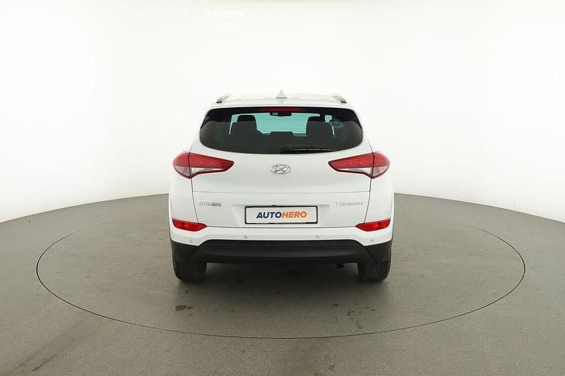 Usata Hyundai Tucson Xpossible 116 CV (85 kW) 2016 Bianco SUV
