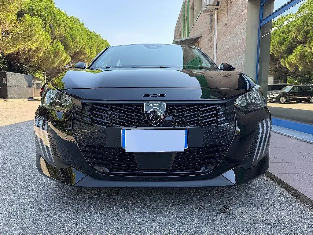 Nuova Peugeot 208 Allure 101 CV (74 kW) 2026 Nero Utilitaria