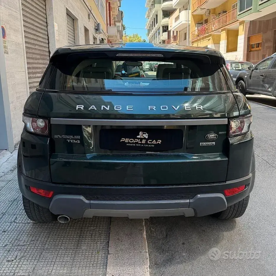 Usata Land Rover Range Rover evoque Prestige 150 CV (110 kW) 2011 Verde SUV