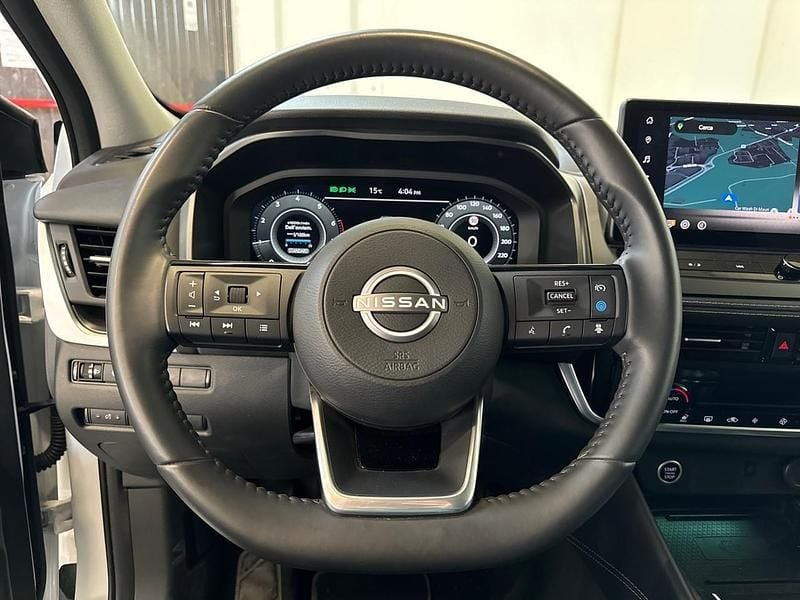 Usata Nissan Qashqai N-Connecta 140 CV (102 kW) 2024 Bianco SUV