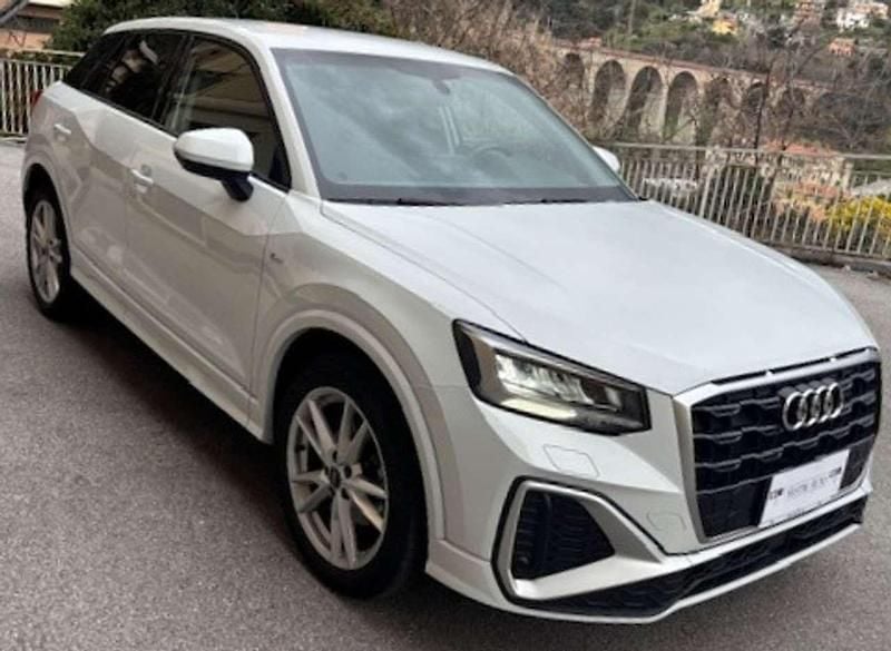 Usata Audi Q2 S-Line 116 CV (85 kW) 2023 Bianco perla SUV