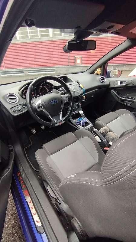 Usata Ford Fiesta ST 182 CV (133 kW) 2017 Berlina