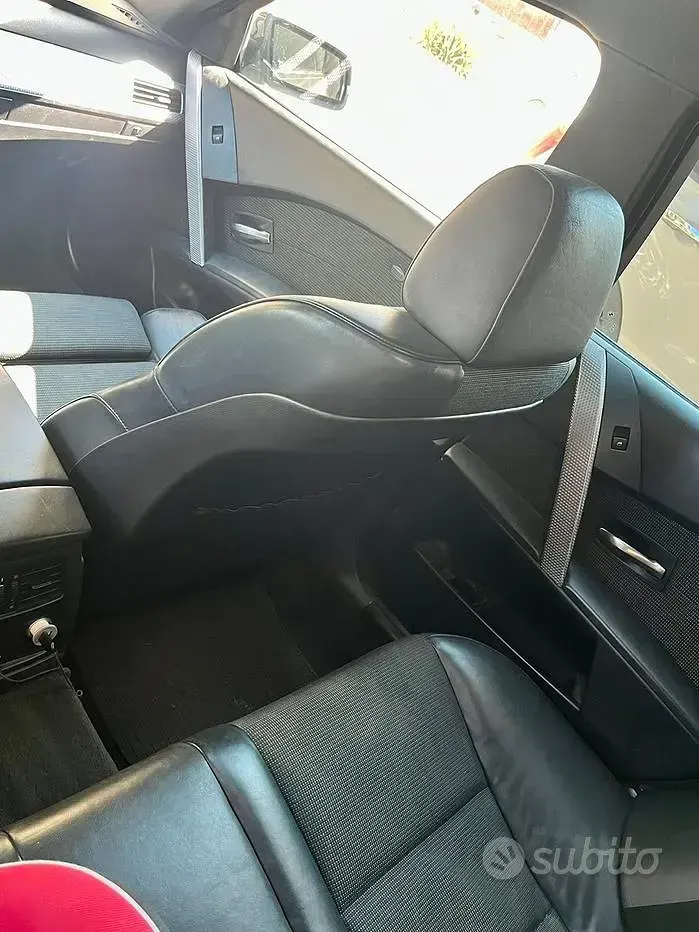 Usata BMW 530 M Sport 231 CV (169 kW) 2006 Nero Station wagon